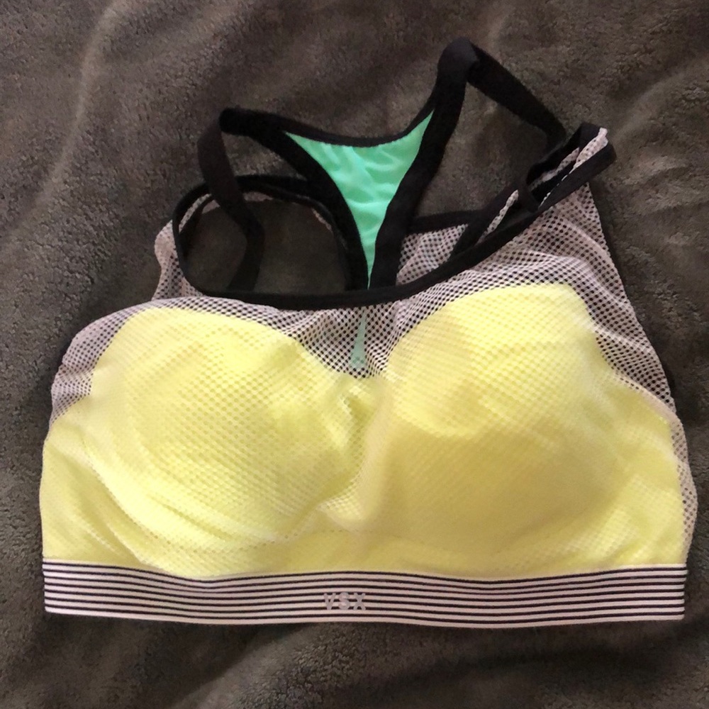 Victoria’s Secret VSX sport’s bra